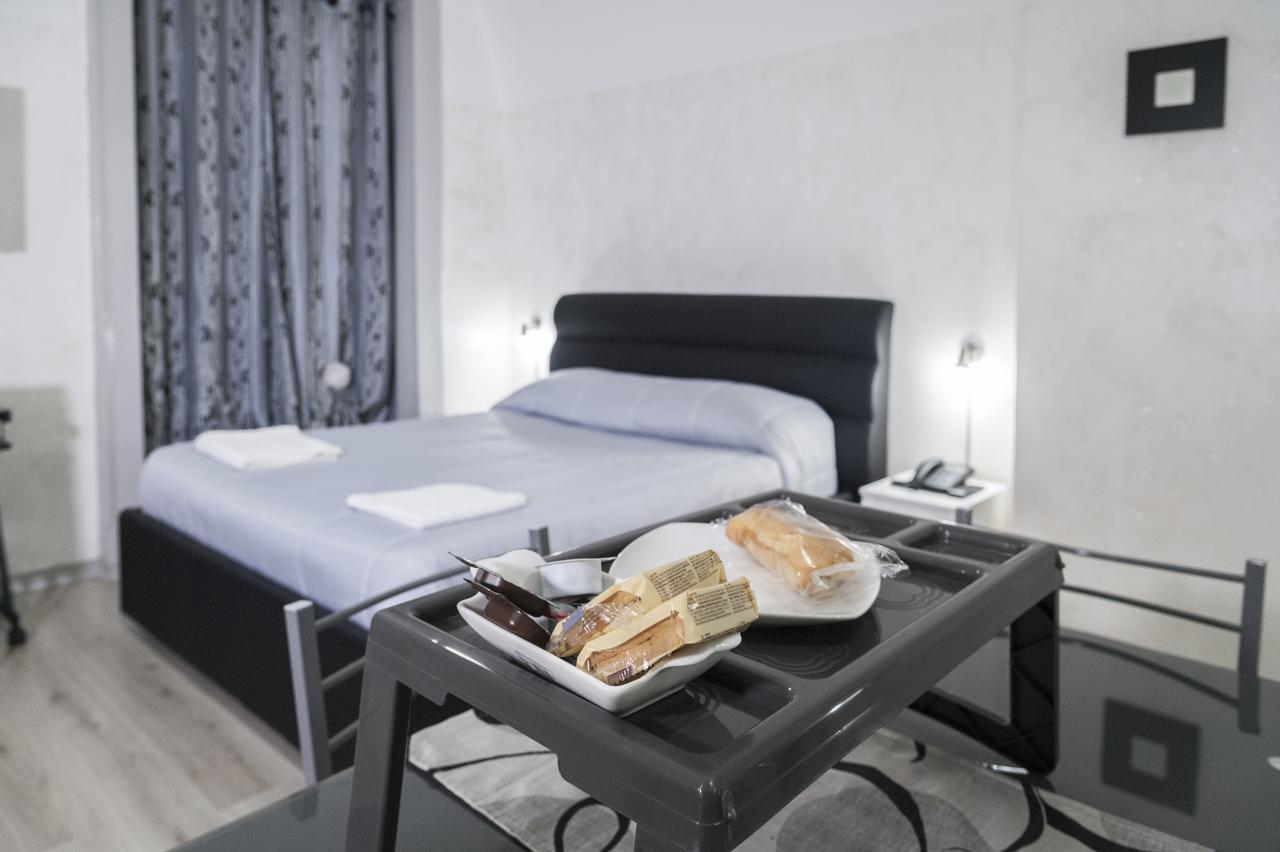 B&B Etnea Palace Катания Экстерьер фото